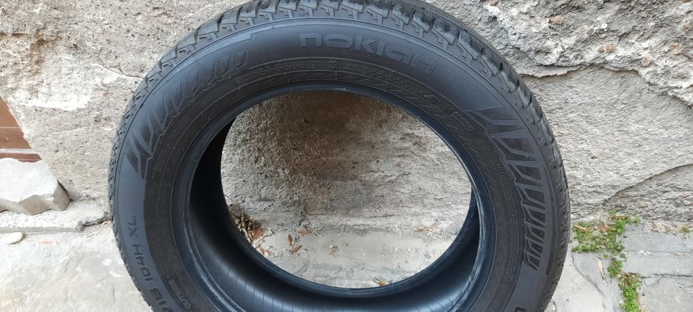 Летни гуми suv Nokian 225 60 18
