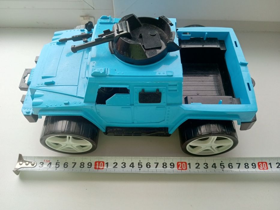 Продам игрушки для мальчиков