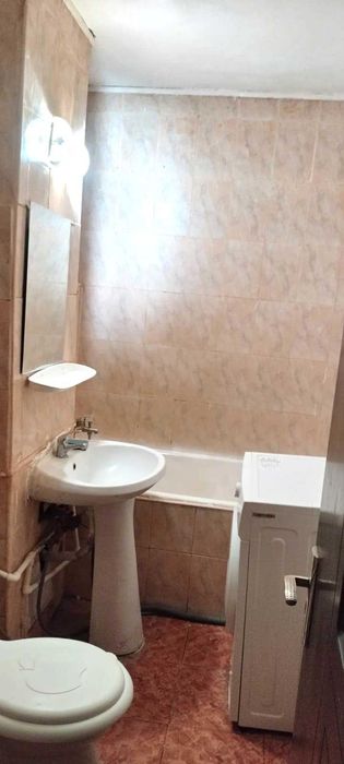 Drumul Taberei Metrou  Brancusi, Piata Ialomitei,Acces Afi si Plaza ,proprietar