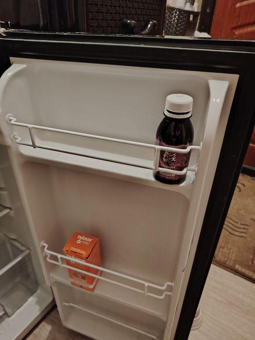 Продам мини холодильник. Б/у в отличном состоянии.