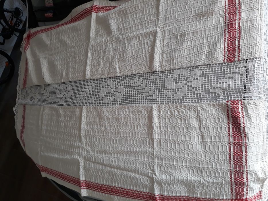 Fete de masa lucrate manual