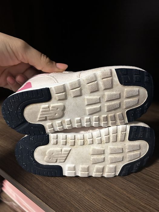 Спортни обувки / маратонки за момиче New Balance розови