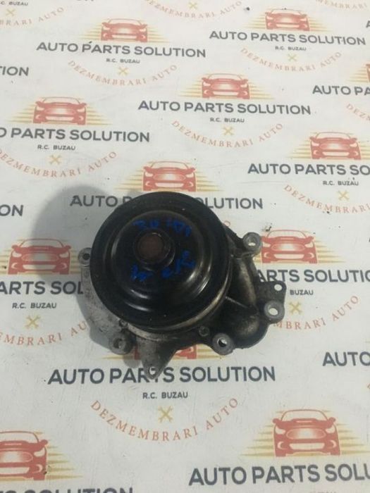 pompa apa MB E Class W212 3.0 cdi,an fabr 2011