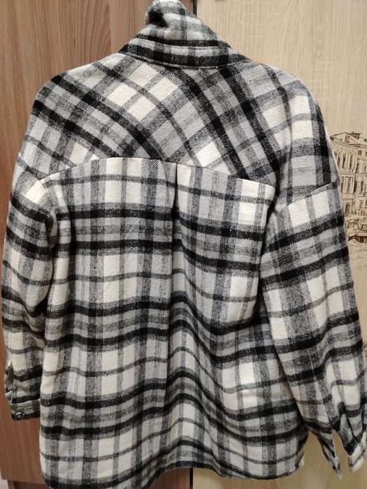 Продам рубашку молодежную