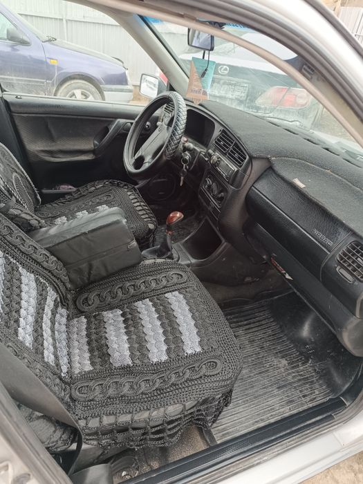 Продам машину на ходу