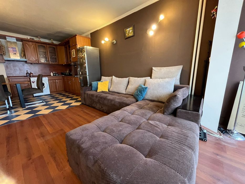 Дава се под наем Тристаен апартамент в София, Надежда 2 - 75 кв.м за 663 € - Снимка #4