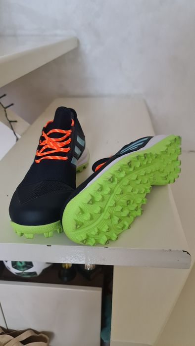 Адидас adidas номер 40