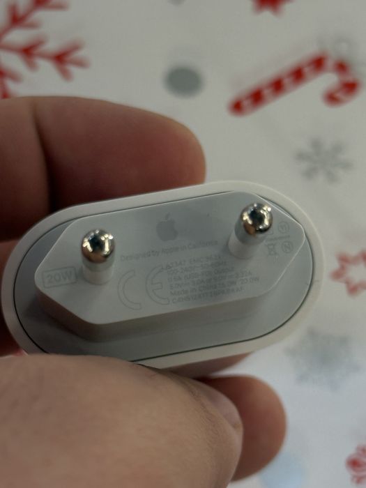 Зарядка iphone 20w