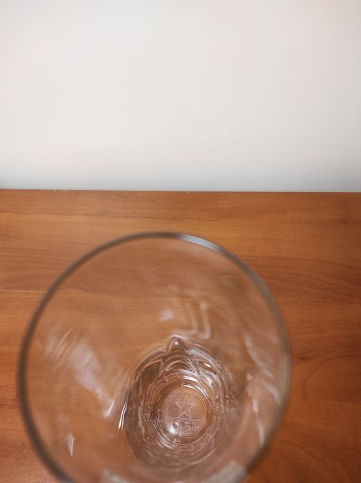 Последни нови чаши за бира Хайнекен и Старобърно