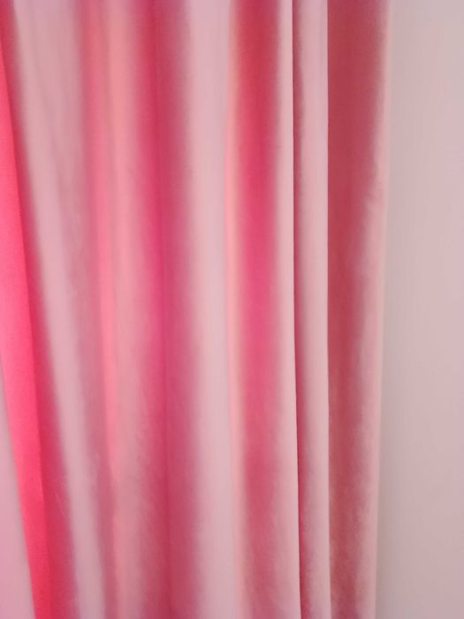 Шторы велюровые  с белым тюлем