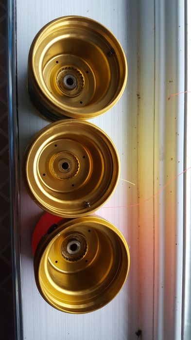 Шпули за маскара даива