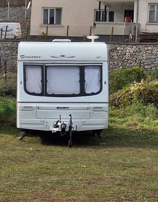 Продавам Каравана SWIFT