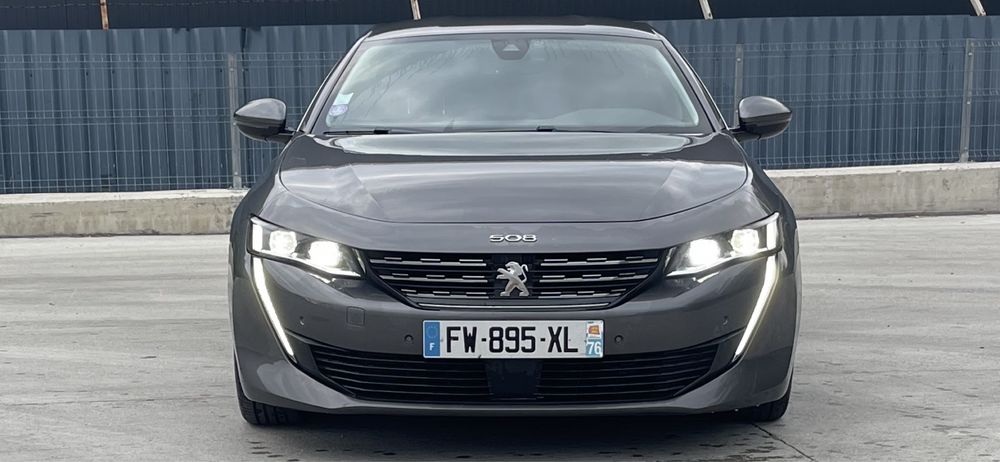 Peugeot 508 Plug in Hybrid automatic Allure black