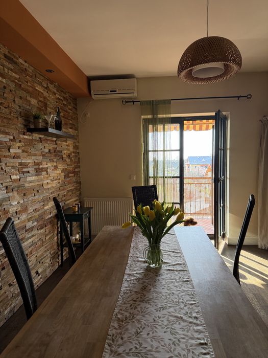 Apartament de inchiriat 2 camere, 64mp, lift, loc de parcare, zona Mehala, etaj 2 din 3, terasa 15mp, 10-15 minute Iulius Mall