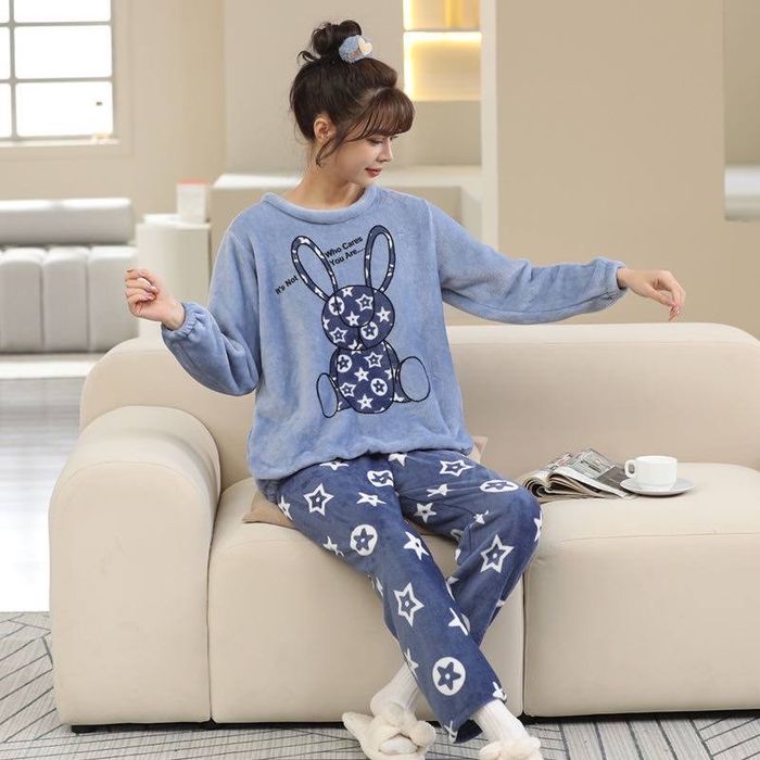 Pijama ayollar uchun