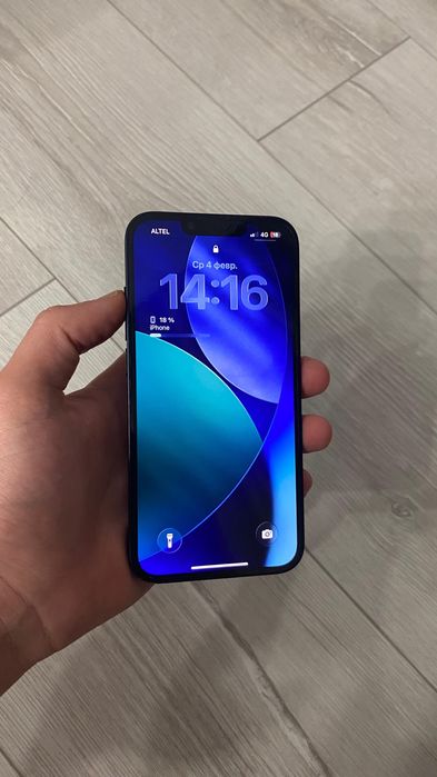 Айфон 13 Срочно продаются