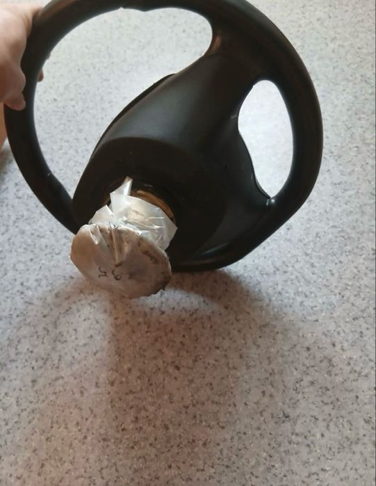 Продам руль 2114 новый.