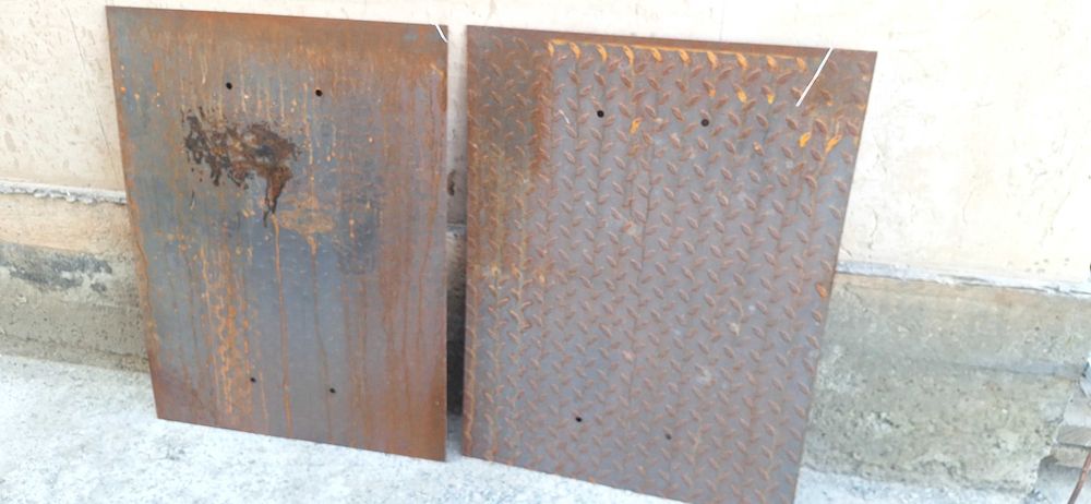 Лист рефленка и тонник бачок сатилади 2 шт