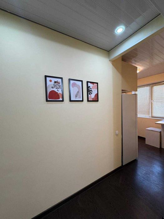 Продаётся люкс 1х комнатная квартира на 3-этаже Адрес Вокзал за Саодат