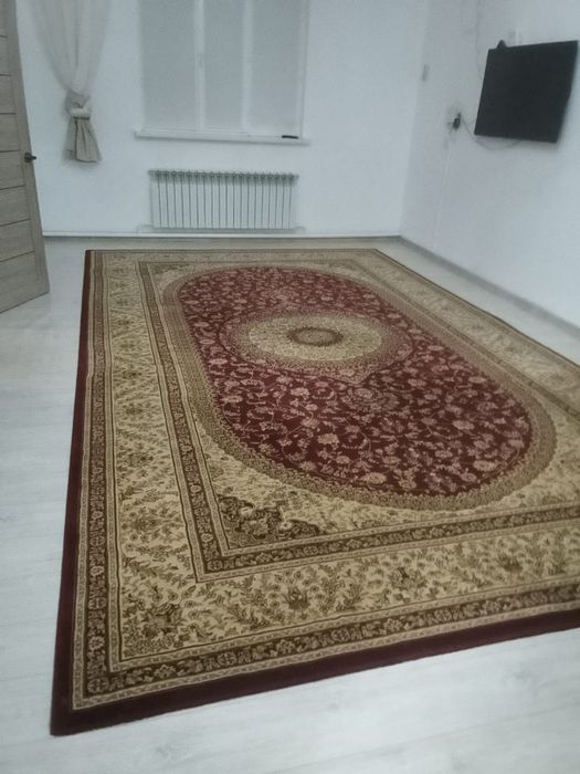 КОВРЫ для дома и для жилья