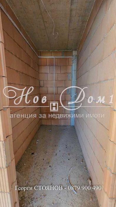 Голям тристаен апартамент / 1200 €/m2