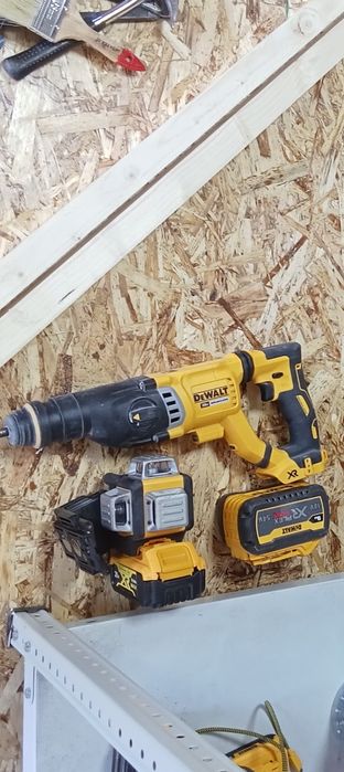 Шуруповёрт Деволт