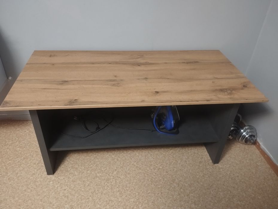 Столик для гостиной