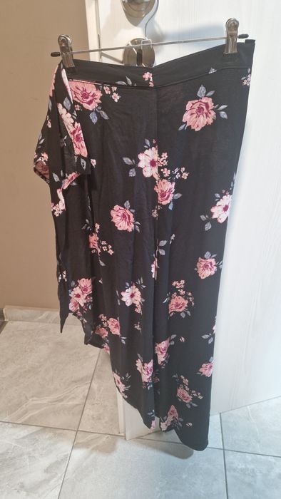 Дамска пола H&M XS