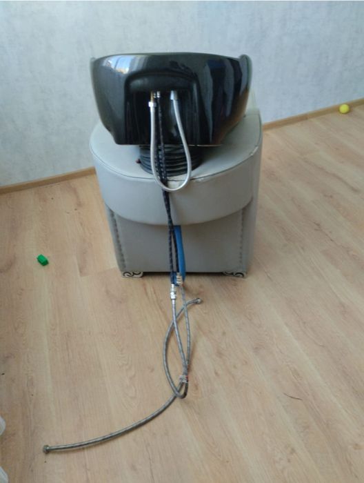 Продам Мойку и Лампу напольную