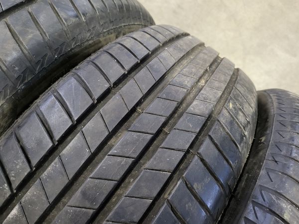 235/50/19 BRIDGESTONE 4бр