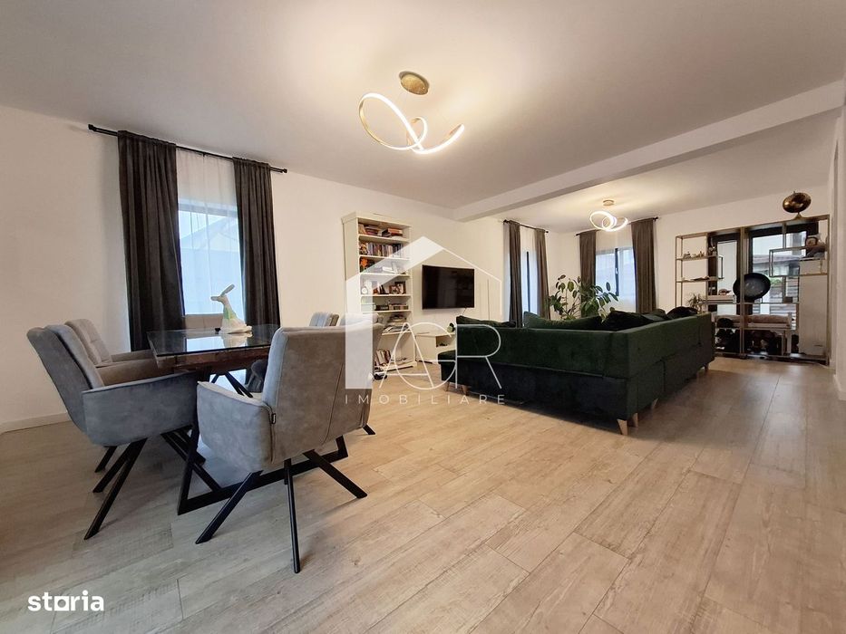 Vila P+1E, cu 5 camere, Paulesti