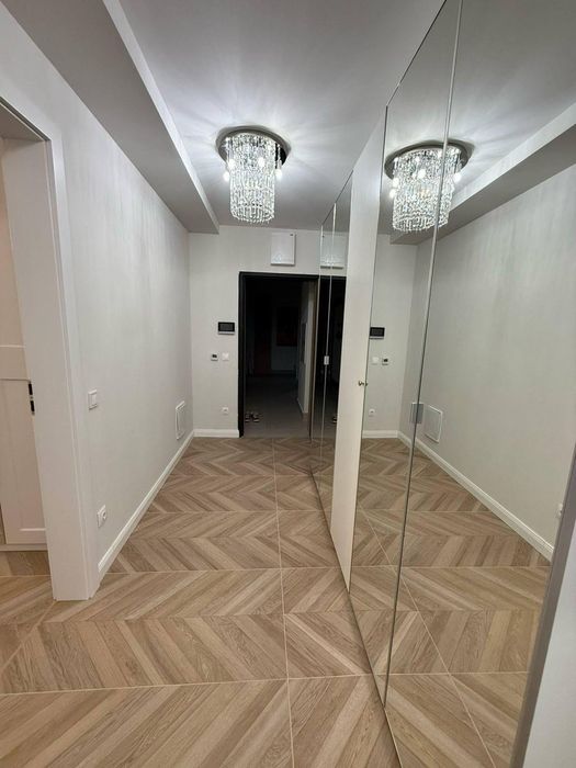 Дава се под наем Тристаен апартамент в София, Витоша - 120 кв.м за 1299 € - Снимка #10