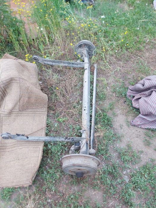 Продам запчасти на Ауди