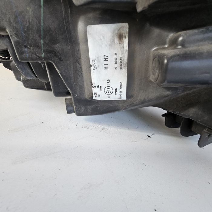 Фарове за Peugeot 207 CC Cabrio (02.2007 - 01.2015), кабрио