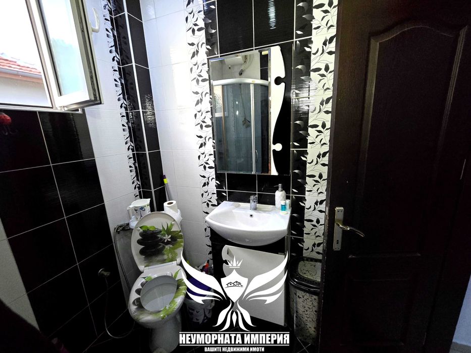 Продава се Тристаен апартамент в Асеновград - 79 кв.м за 1046 €/кв.м - Снимка #16