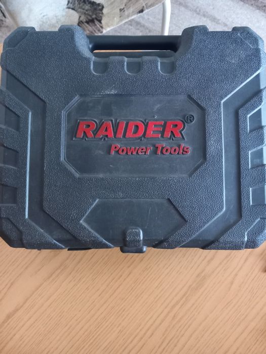 Винтовете RAIDER power Tools