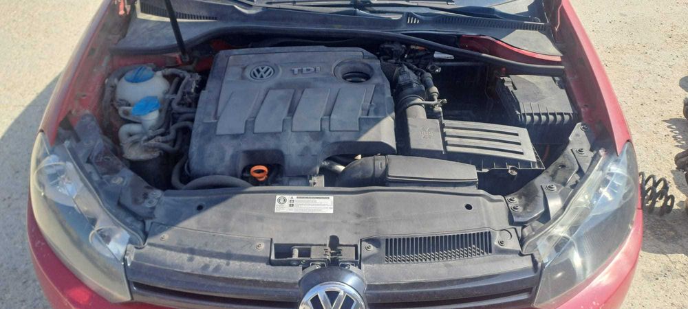 Toate piesele disponibile VW Golf 6 Break / Combi motor 1.6 TDI CAY, cutie manuala start stop , bara fata capota trager faruri aripi stanga dreapta