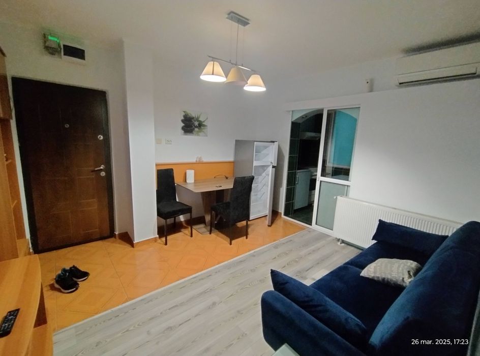Apartament de închiriat