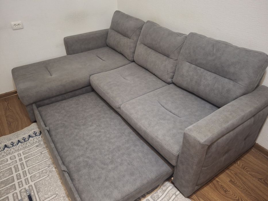 Продаётся  диван