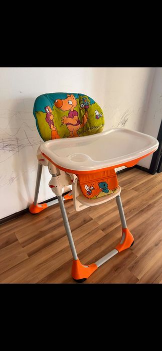 Детский стульчик для кормления