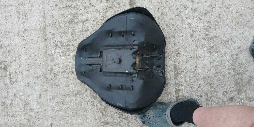 Оригинална седалка Harley Davidson