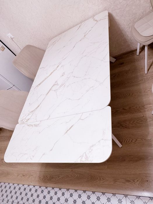 Продам стол натуральный камень