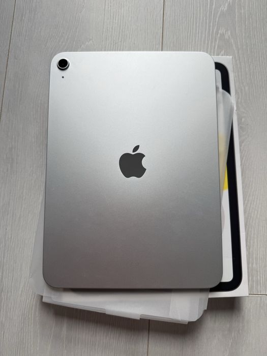 Apple iPad 11, 128GB, Wi-Fi, Silver