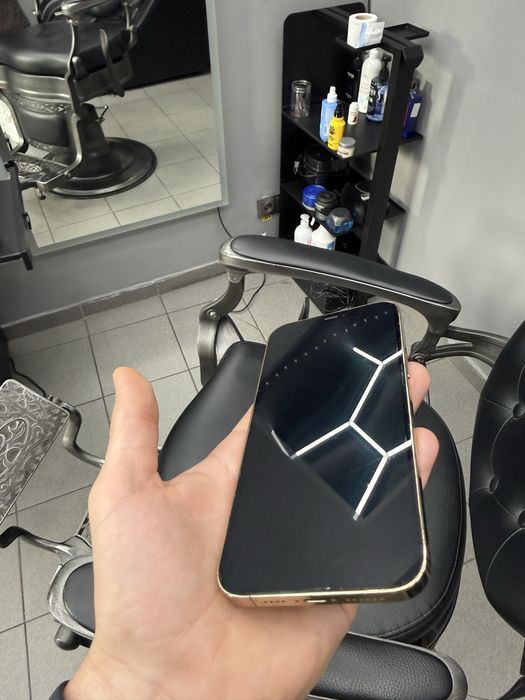 Iphone 13 pro max in stare foarte buna