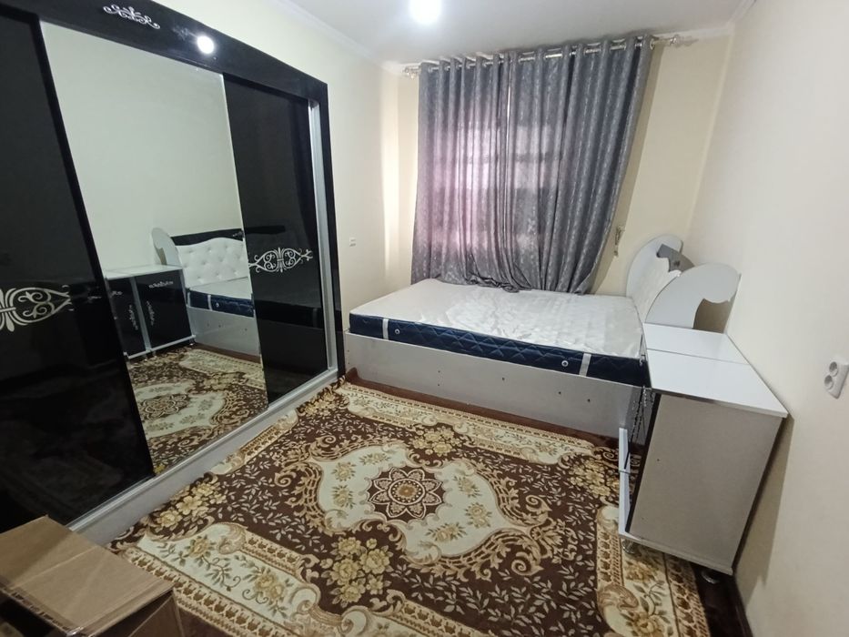 2 xonali uy oilaga uzoq mudatga ijaraga beriladi.