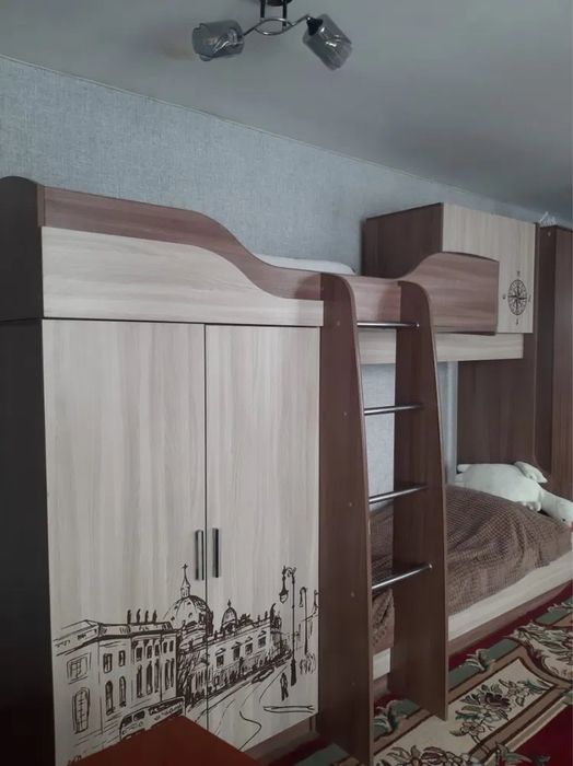 Кровать двух ярустная