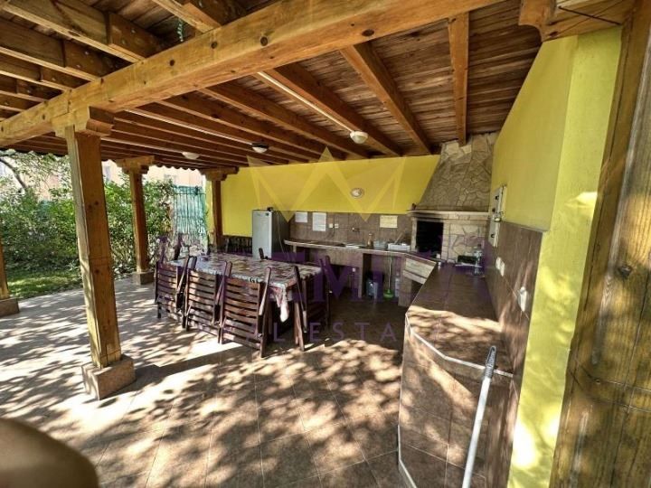 Дава се под наем Двустаен апартамент в Варна, м-т Св. Никола - 70 кв.м за 448.8 € - Снимка #9