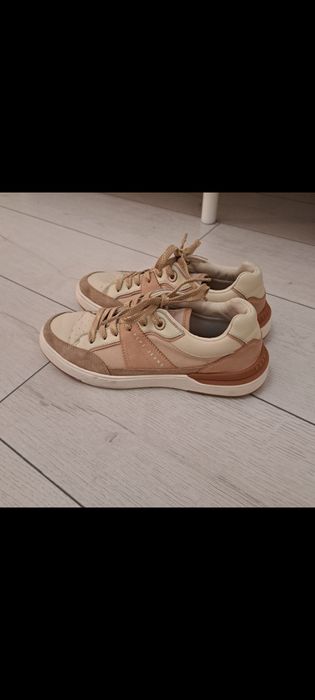 Adidasi pepe jeans marimea 38