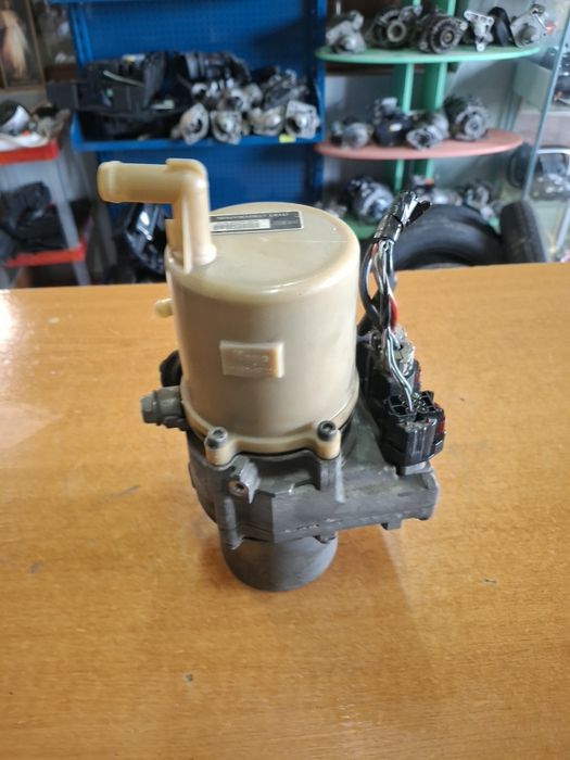 Pompă servodirecție  Mazda 3 2003-2009