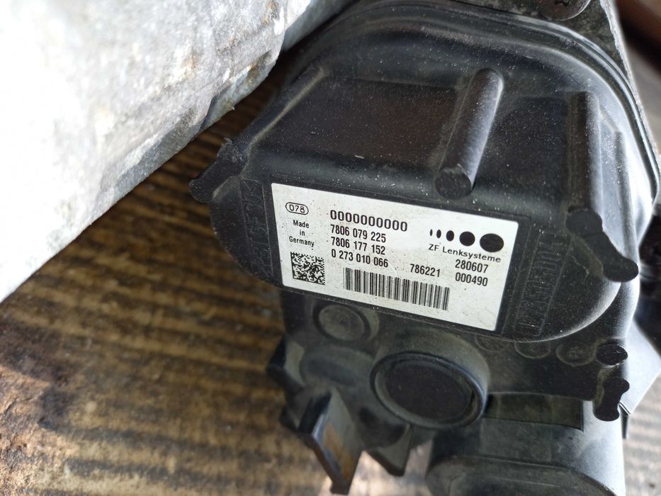 Кормилна рейка за BMW 3 серия БМВ / BMW E90 E91 E92 E93 E87 Е88 Е81